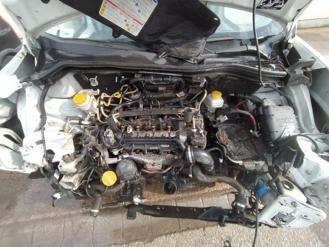 bontott FIAT FIORINO Jobb első Gólyaláb (Lengécsillapító, Rugó)