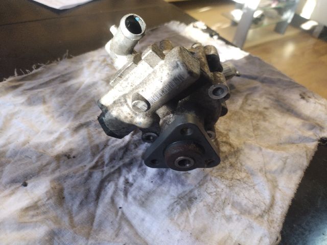 bontott FIAT FIORINO Kormányszervó Motor (Hidraulikus)