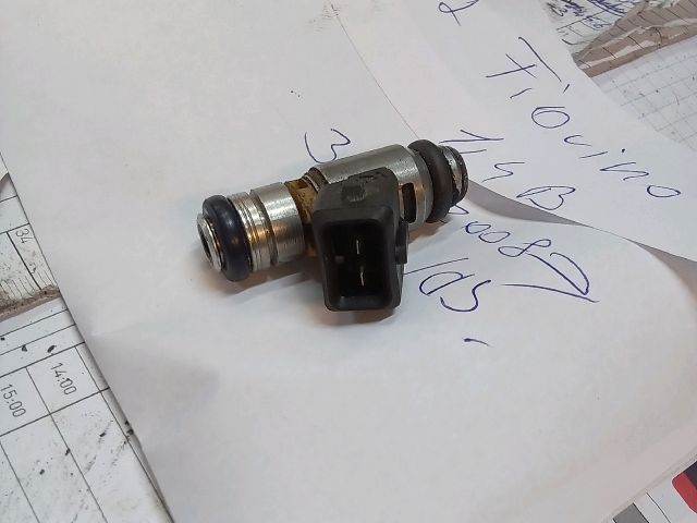 bontott FIAT FIORINO Porlasztó (1 db)