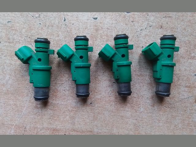 bontott FIAT FIORINO Porlasztó (1 db)