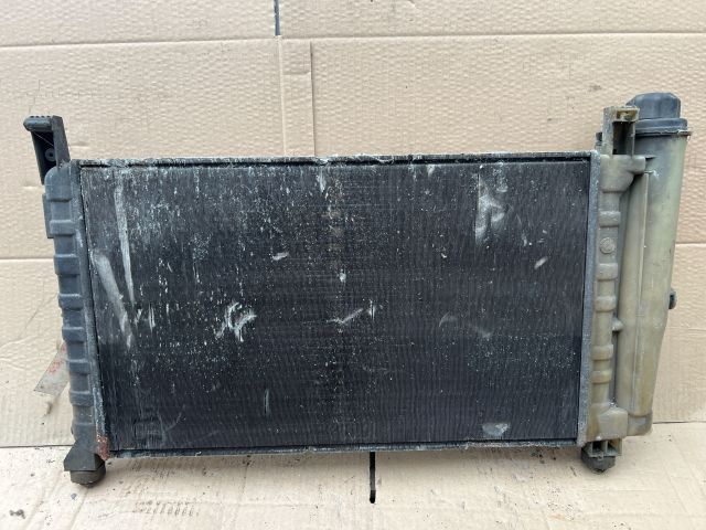 bontott FIAT FIORINO Vízhűtő Radiátor (Nem klímás)