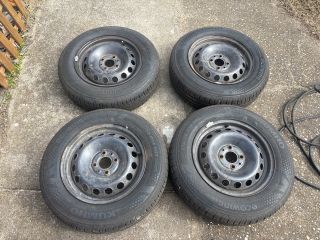 bontott FIAT FIORINO Acélfelni Szett Gumival