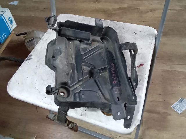 bontott FIAT FIORINO Akkumulátor Tartó