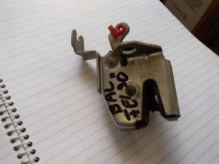 bontott FIAT FIORINO Bal Csomagtérajtó Zárszerkezet