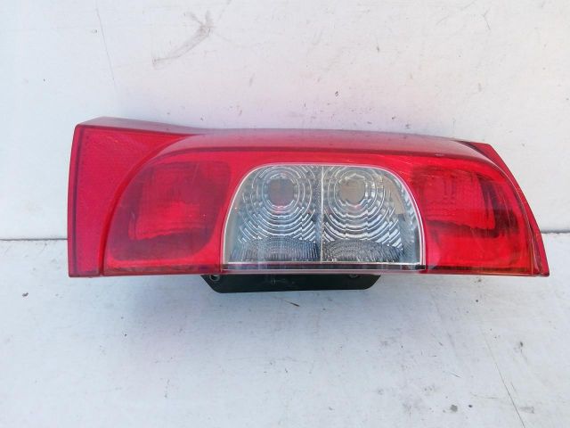 bontott FIAT FIORINO Bal Hátsó Lámpa