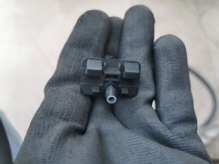 bontott FIAT FIORINO Első Ablakmosó Fúvóka