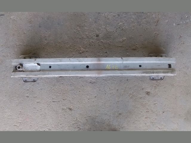 bontott FIAT FIORINO Első Lökhárító Merevítő (Fém)