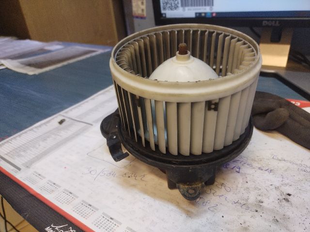 bontott FIAT FIORINO Fűtőmotor (Klímás)