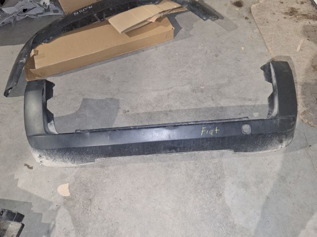 bontott FIAT FIORINO Hátsó Lökhárító (Üresen)