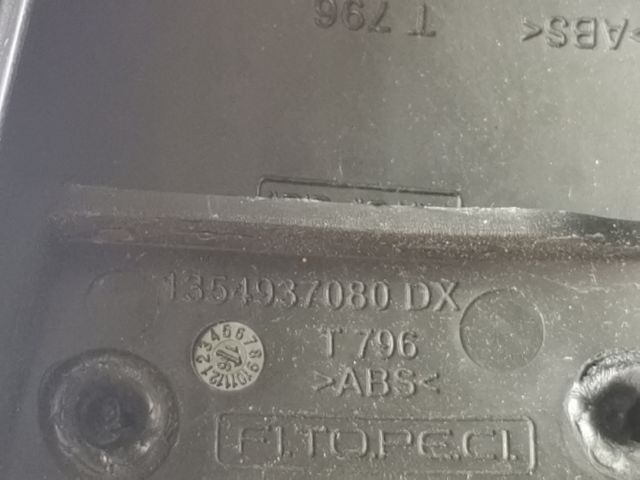 bontott FIAT FIORINO Jobb A Oszlop Hangszóró Burkolat