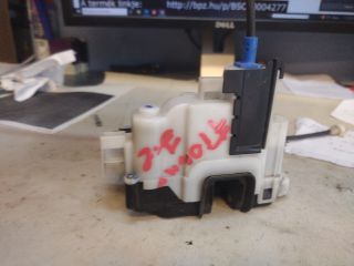 bontott FIAT FIORINO Jobb első Ajtózár