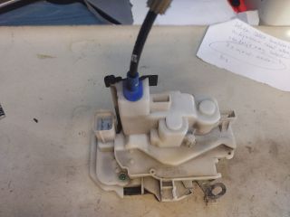 bontott FIAT FIORINO Jobb első Ajtózár