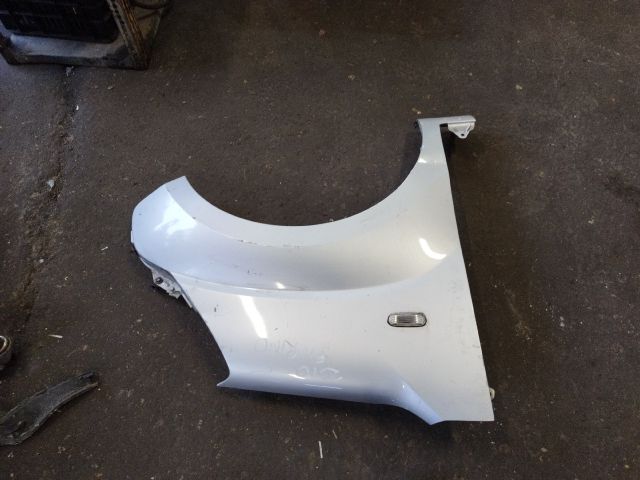 bontott FIAT FIORINO Jobb első Sárvédő