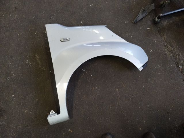 bontott FIAT FIORINO Jobb első Sárvédő