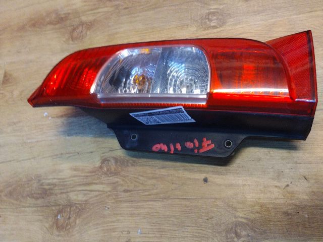 bontott FIAT FIORINO Jobb Hátsó Lámpa