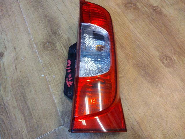 bontott FIAT FIORINO Jobb Hátsó Lámpa