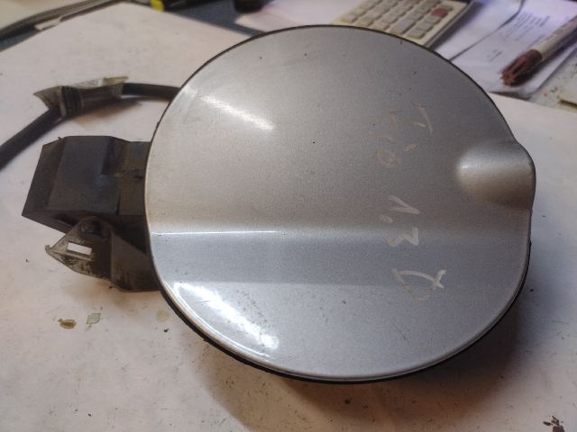 bontott FIAT FIORINO Tankajtó