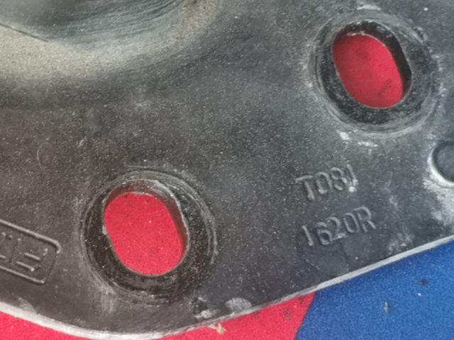 bontott FIAT FIORINO Tolóajtó Sín Görgő Szett