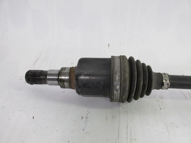 bontott FIAT FREEMONT Bal hátsó Féltengely