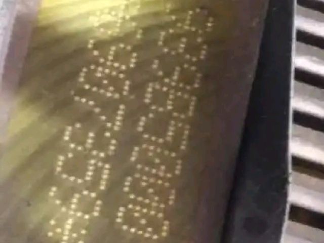 bontott FIAT FREEMONT Motor (Fűzött blokk hengerfejjel)