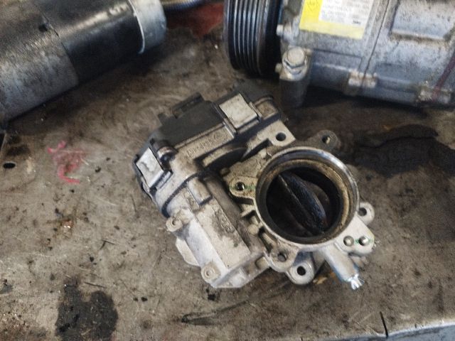 bontott FIAT FREEMONT Fojtószelep (Elektromos)