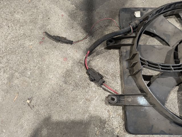 bontott FIAT FREEMONT Hűtőventilátor