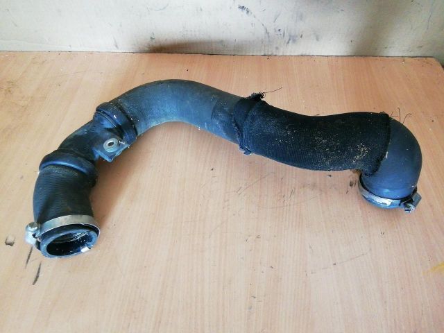 bontott FIAT FREEMONT Légbeömlő Cső