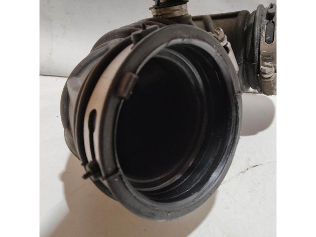 bontott FIAT FREEMONT Légbeömlő Cső