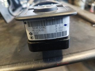 bontott FIAT FREEMONT Ablakemelő Kapcsoló Négyes / Kettes