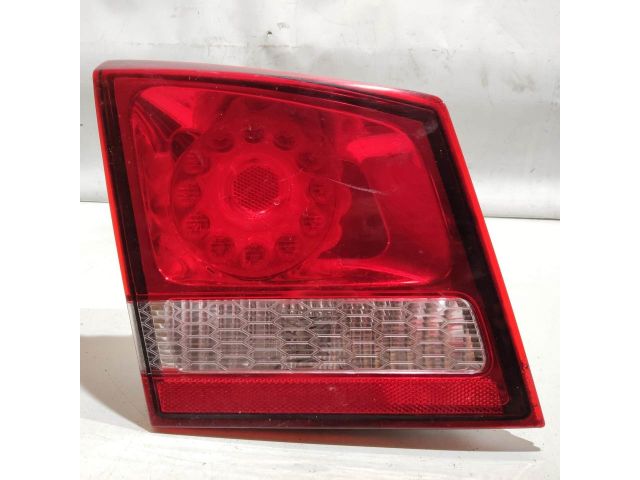 bontott FIAT FREEMONT Bal Belső Hátsó Lámpa