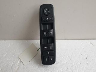 bontott FIAT FREEMONT Bal első Ablakemelő Kapcsoló