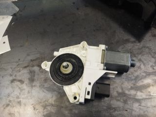 bontott FIAT FREEMONT Bal első Ablakemelő Motor