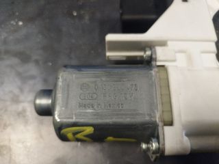 bontott FIAT FREEMONT Bal első Ablakemelő Motor