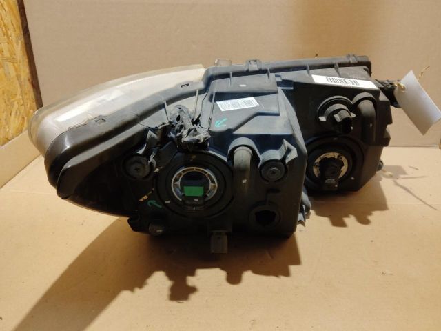 bontott FIAT FREEMONT Bal Fényszóró