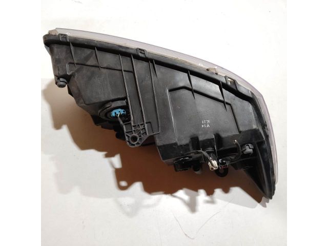 bontott FIAT FREEMONT Bal Fényszóró