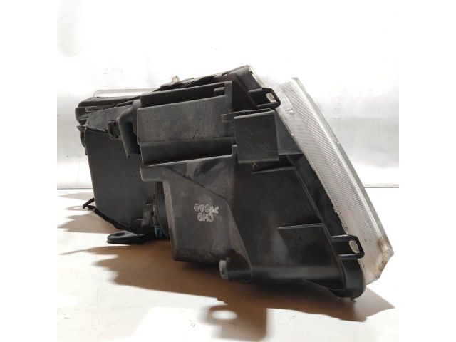 bontott FIAT FREEMONT Bal Fényszóró