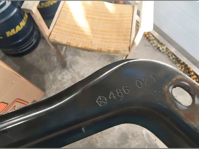 bontott FIAT FREEMONT Első Lökhárító Merevítő (Fém)