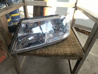 bontott FIAT FREEMONT Fényszóró Lámpabúra Fedél