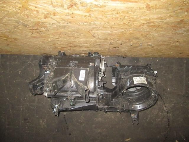 bontott FIAT FREEMONT Fűtés Box