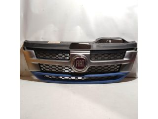 bontott FIAT FREEMONT Hűtőrács