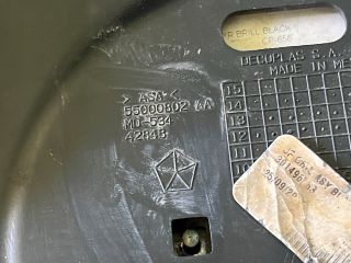 bontott FIAT FREEMONT Hűtőrács