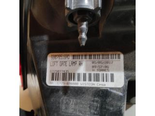 bontott FIAT FREEMONT Jobb Belső Hátsó Lámpa