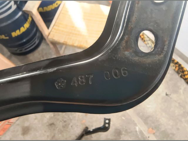 bontott FIAT FREEMONT Jobb első Ütközéscsillapító