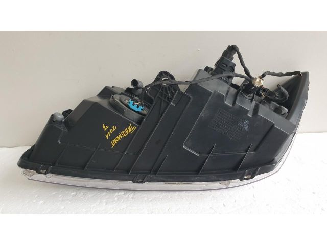 bontott FIAT FREEMONT Jobb Fényszóró