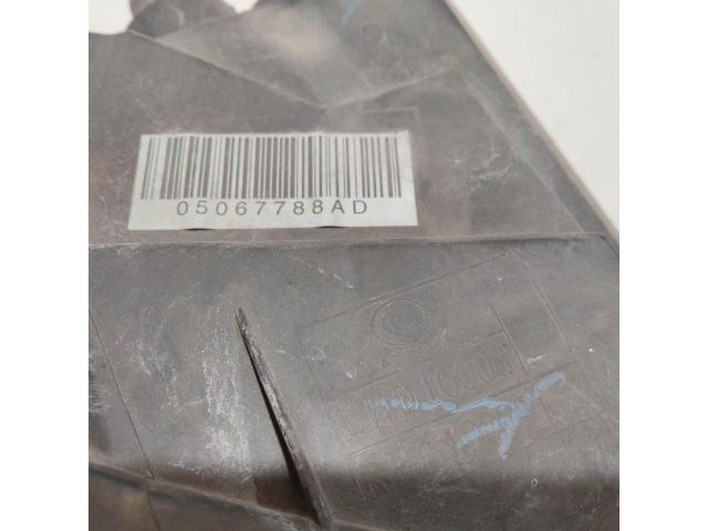 bontott FIAT FREEMONT Jobb Fényszóró