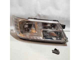 bontott FIAT FREEMONT Jobb Fényszóró