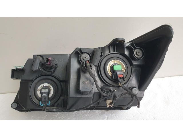 bontott FIAT FREEMONT Jobb Fényszóró