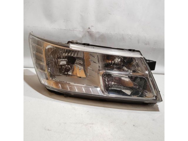 bontott FIAT FREEMONT Jobb Fényszóró