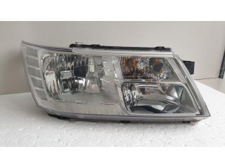 bontott FIAT FREEMONT Jobb Fényszóró