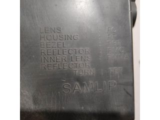 bontott FIAT FREEMONT Jobb Fényszóró